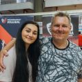 Loading...